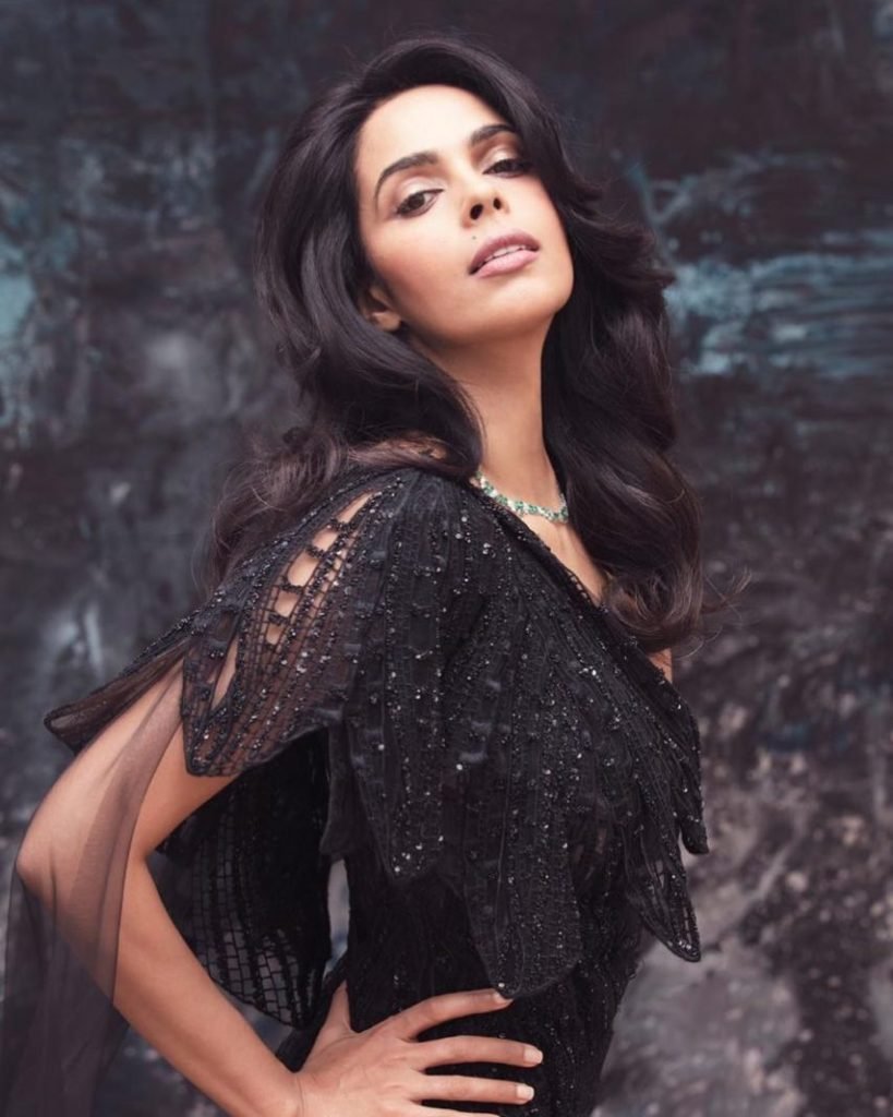 Best 100 Bollywood Actresses Name List with Photo 2023 – Aaj Or Kal!