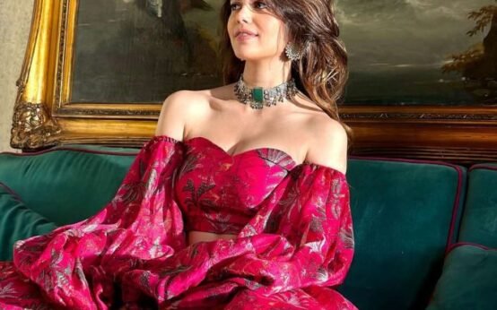 Sanjana Sanghi pictures