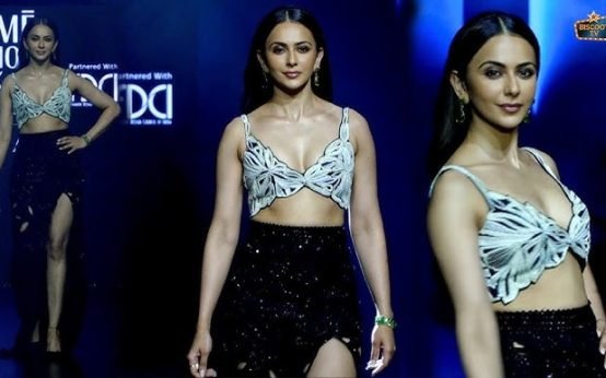 Ananya Or Kriti