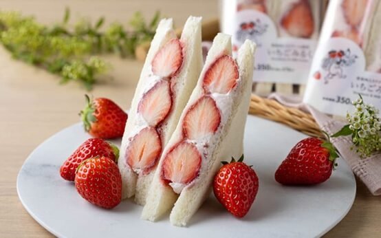 Strawberry Sandwich