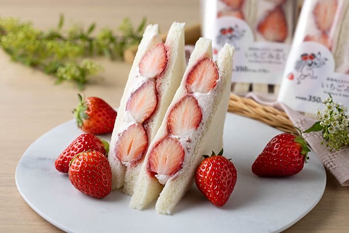 Strawberry Sandwich